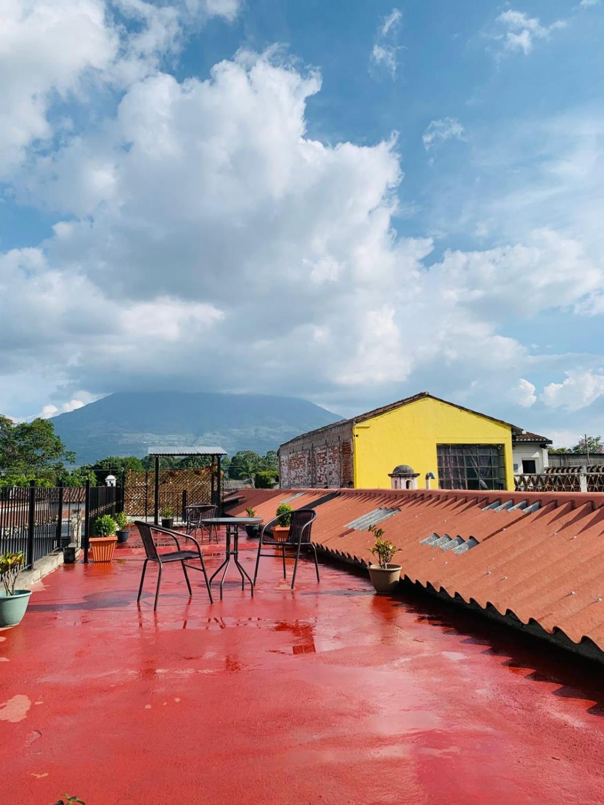 Hotel Posada El Arcangel Antigua Exteriör bild