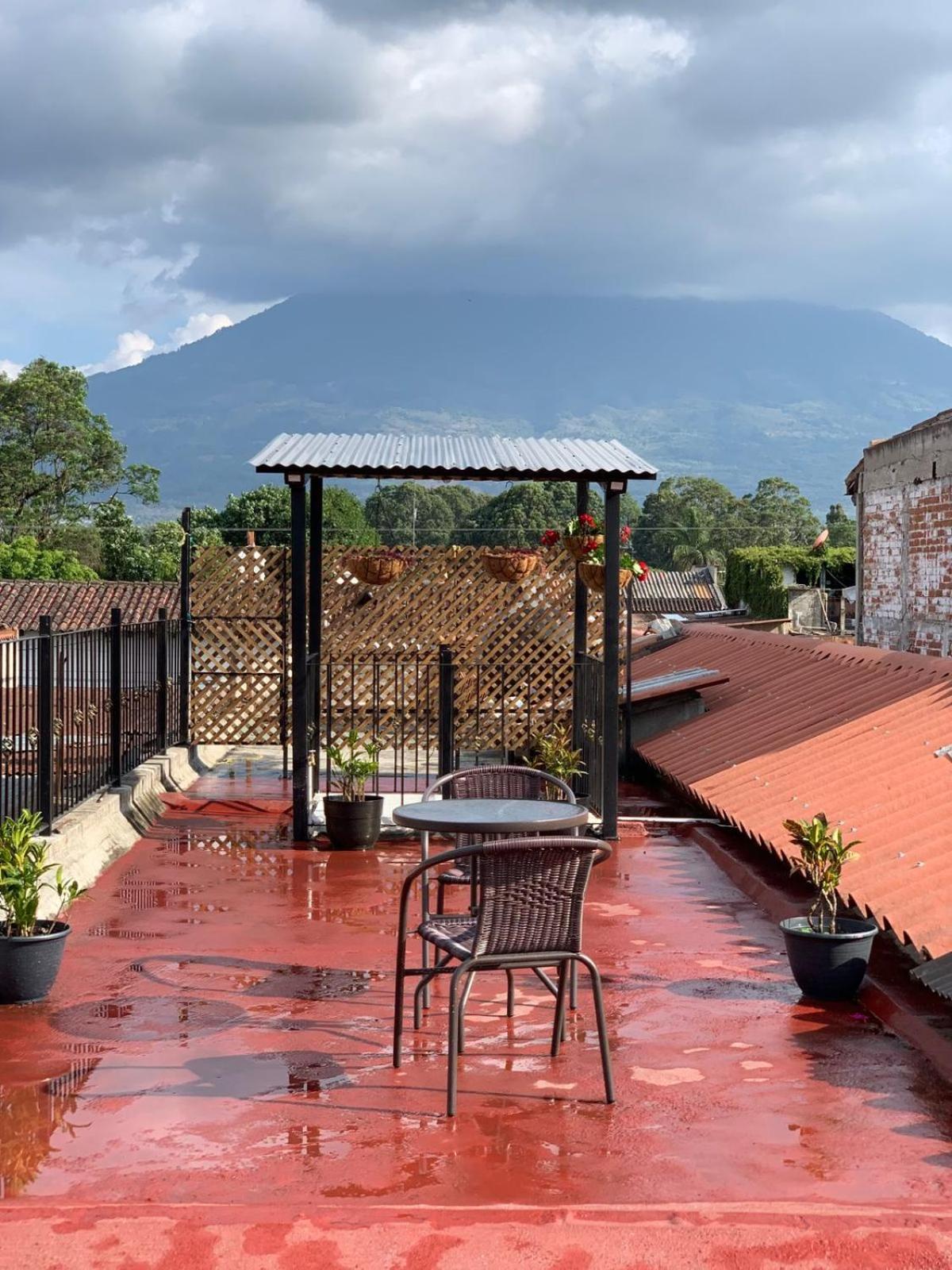 Hotel Posada El Arcangel Antigua Exteriör bild